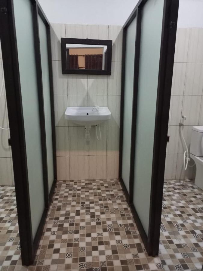 Simpang Hostel Kuta  외부 사진